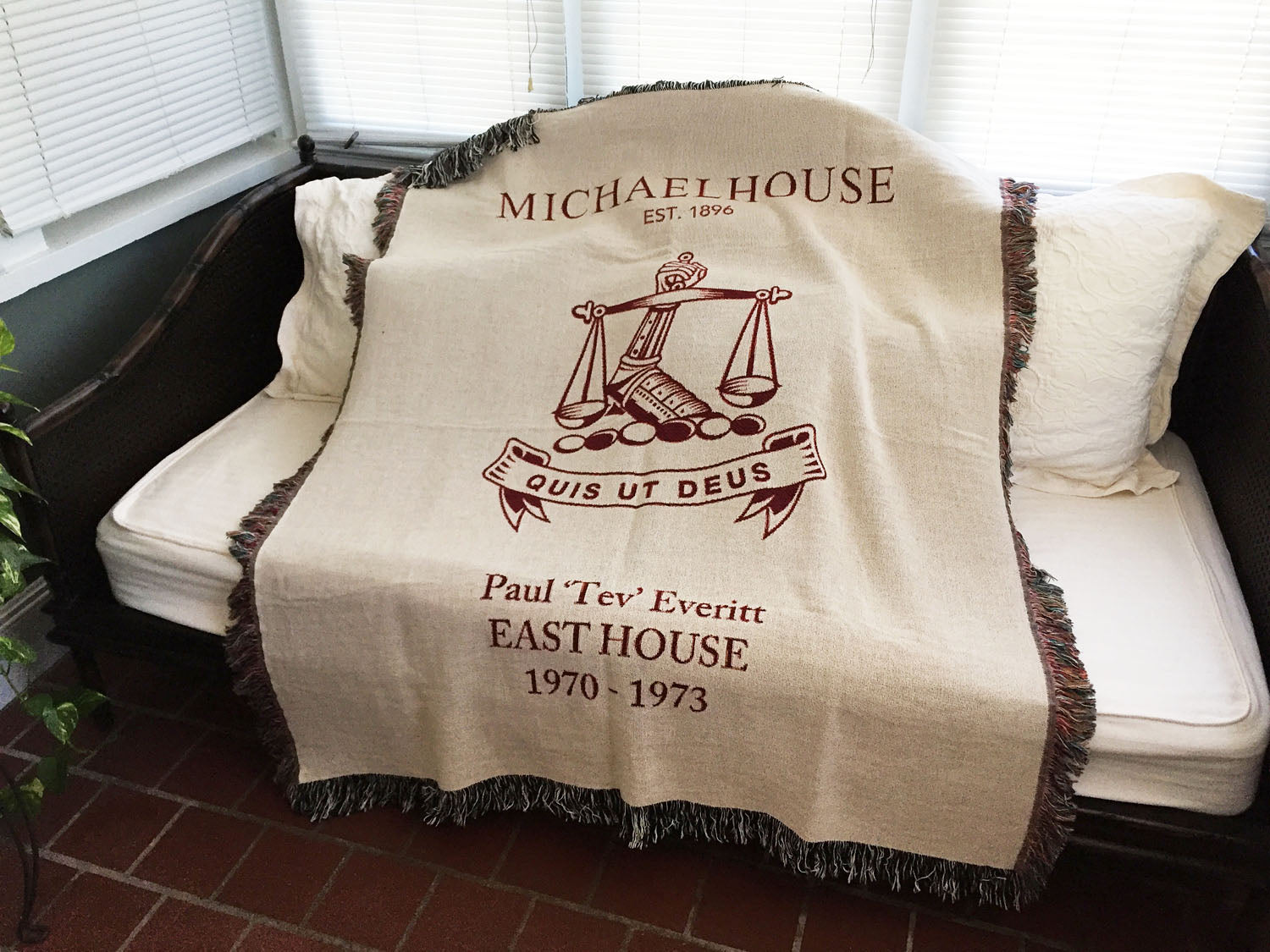 Couverture tissée personnalisée avec l'emblème de l'école Michaelhouse