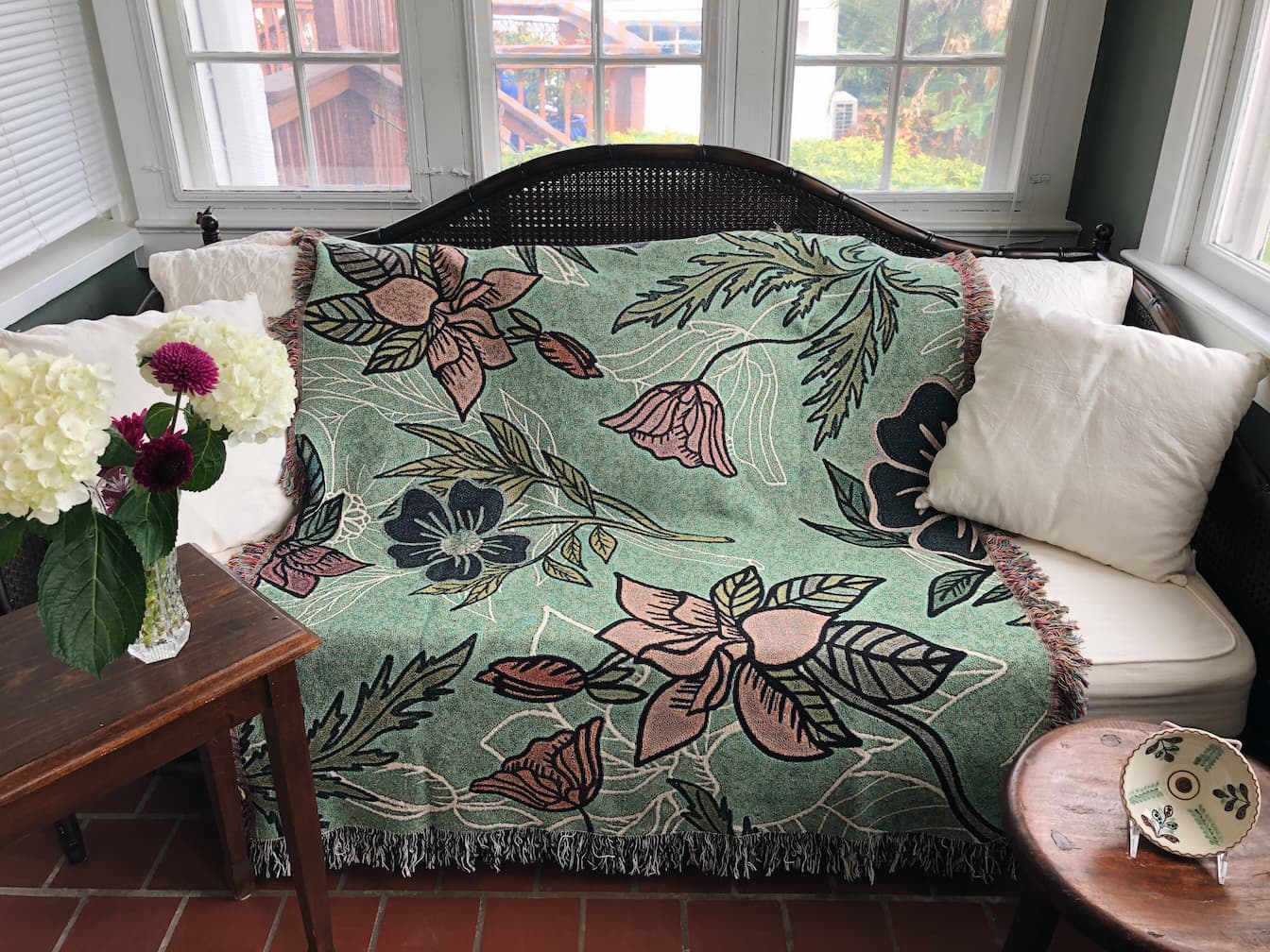 All Things Green Elegant Floral Throw Blanket